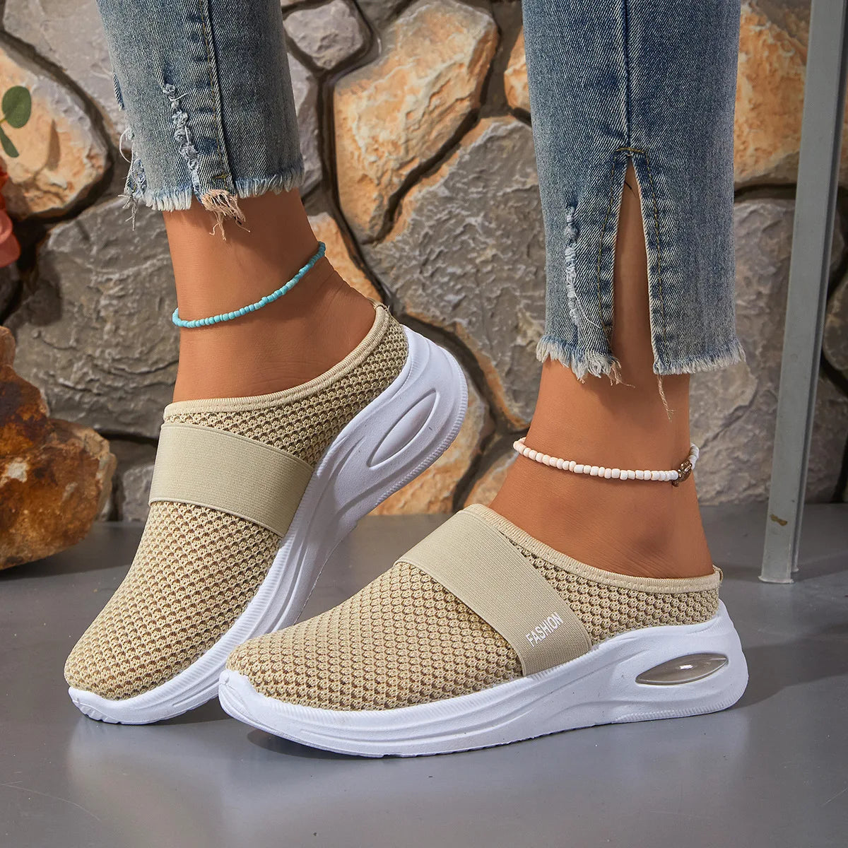 Lightweight Women's Mesh Slip On Shoes For Comfortable Casual Walking